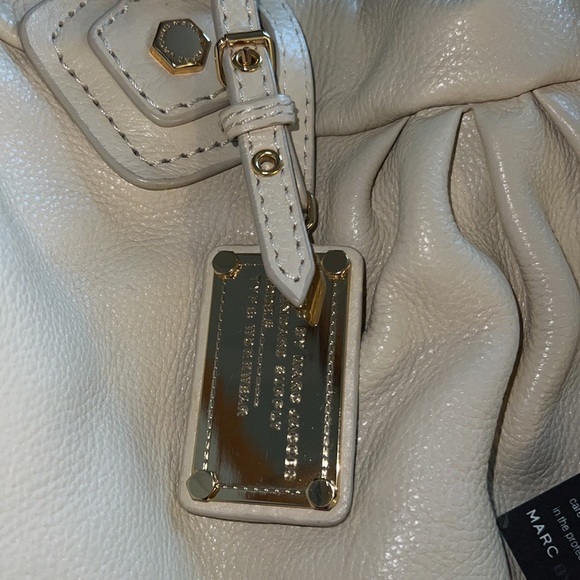 Marc Jacobs Classic Q Groovee Beige Leather Satchel Bag - Picture 5 of 16